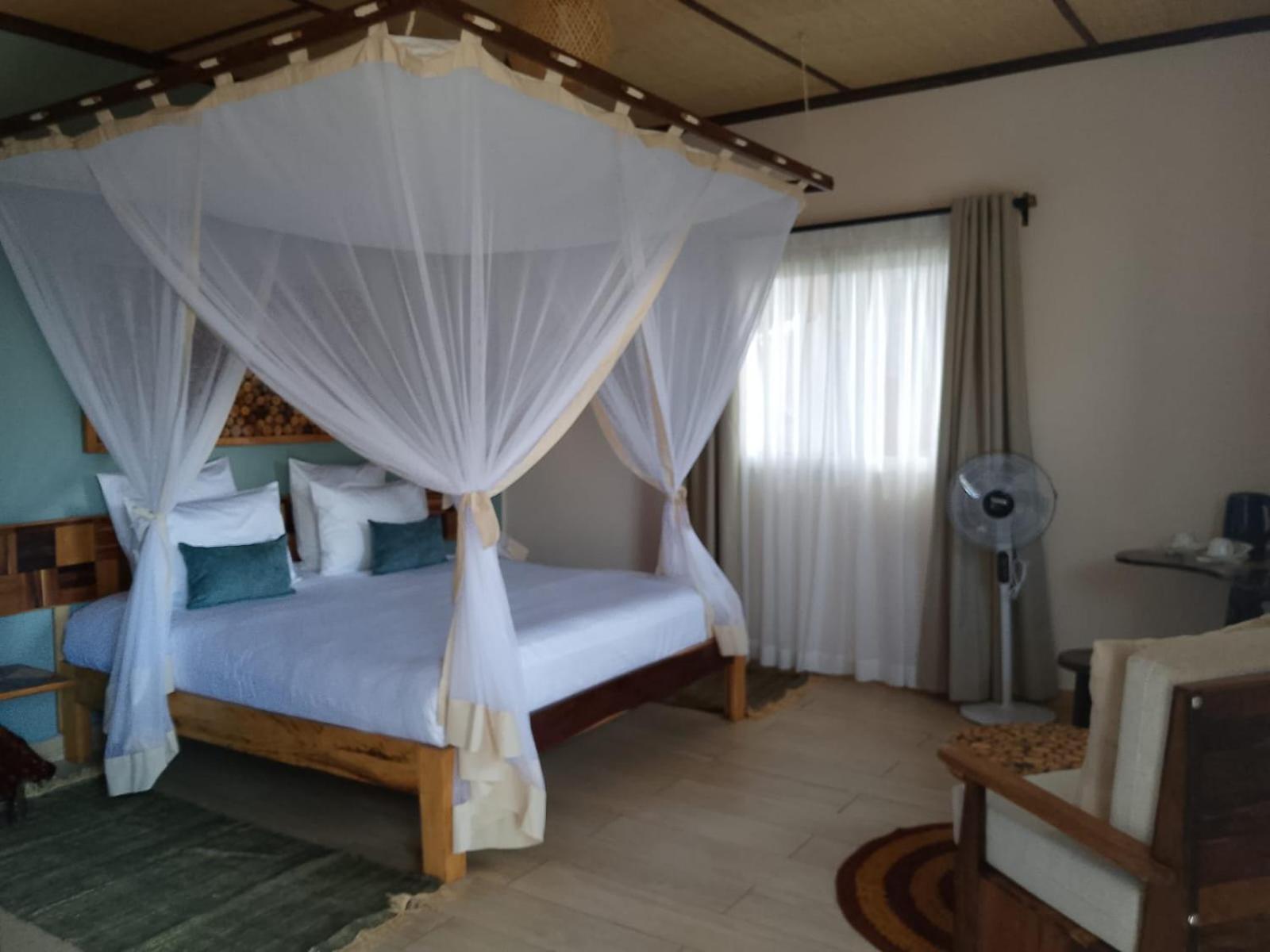 Bira Hotel Antsirabe Bagian luar foto