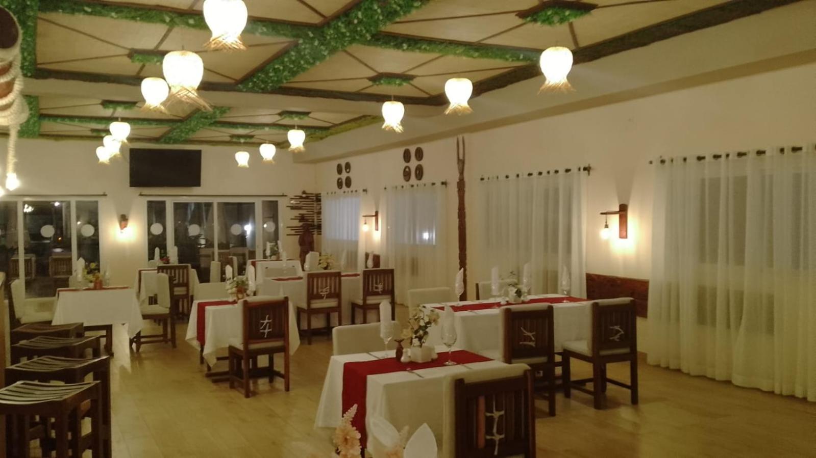 Bira Hotel Antsirabe Bagian luar foto