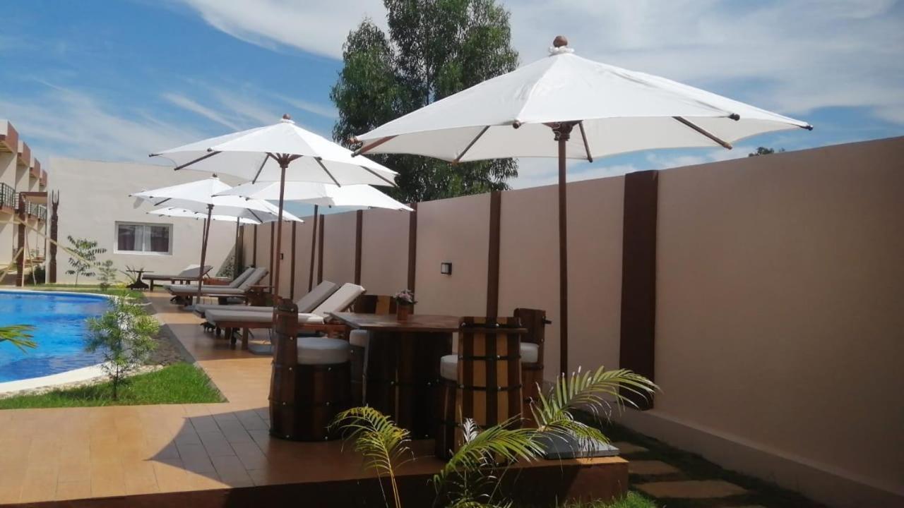 Bira Hotel Antsirabe Bagian luar foto