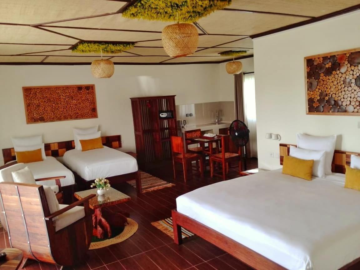Bira Hotel Antsirabe Bagian luar foto