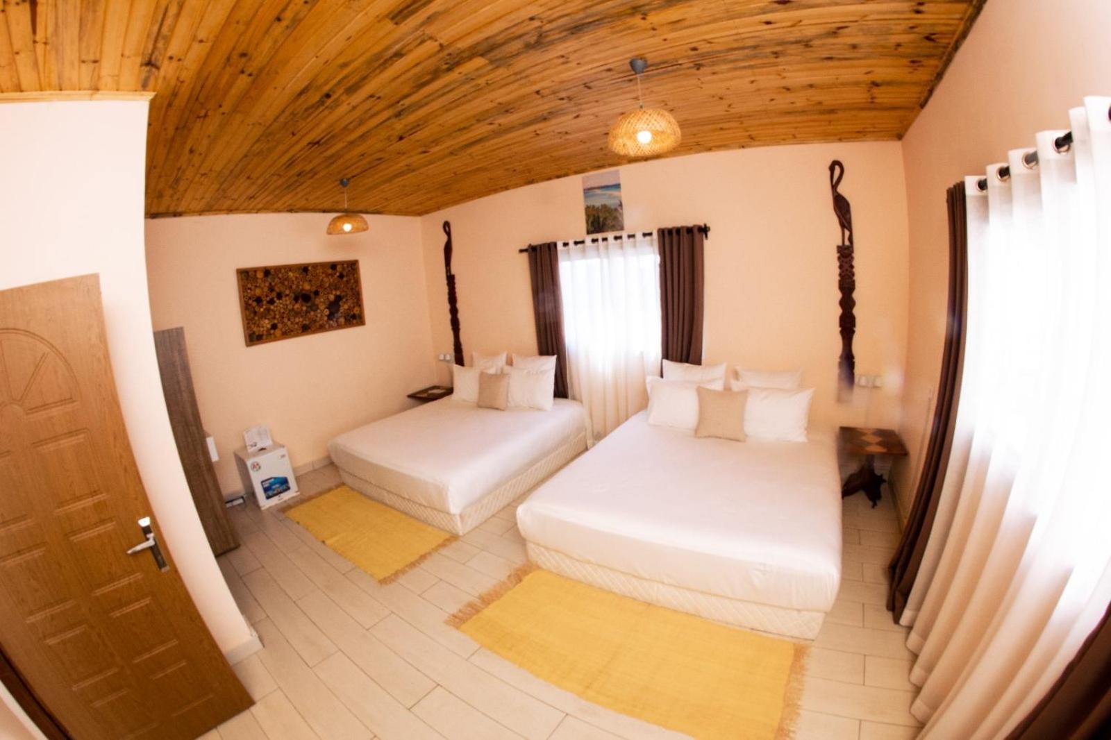 Bira Hotel Antsirabe Bagian luar foto