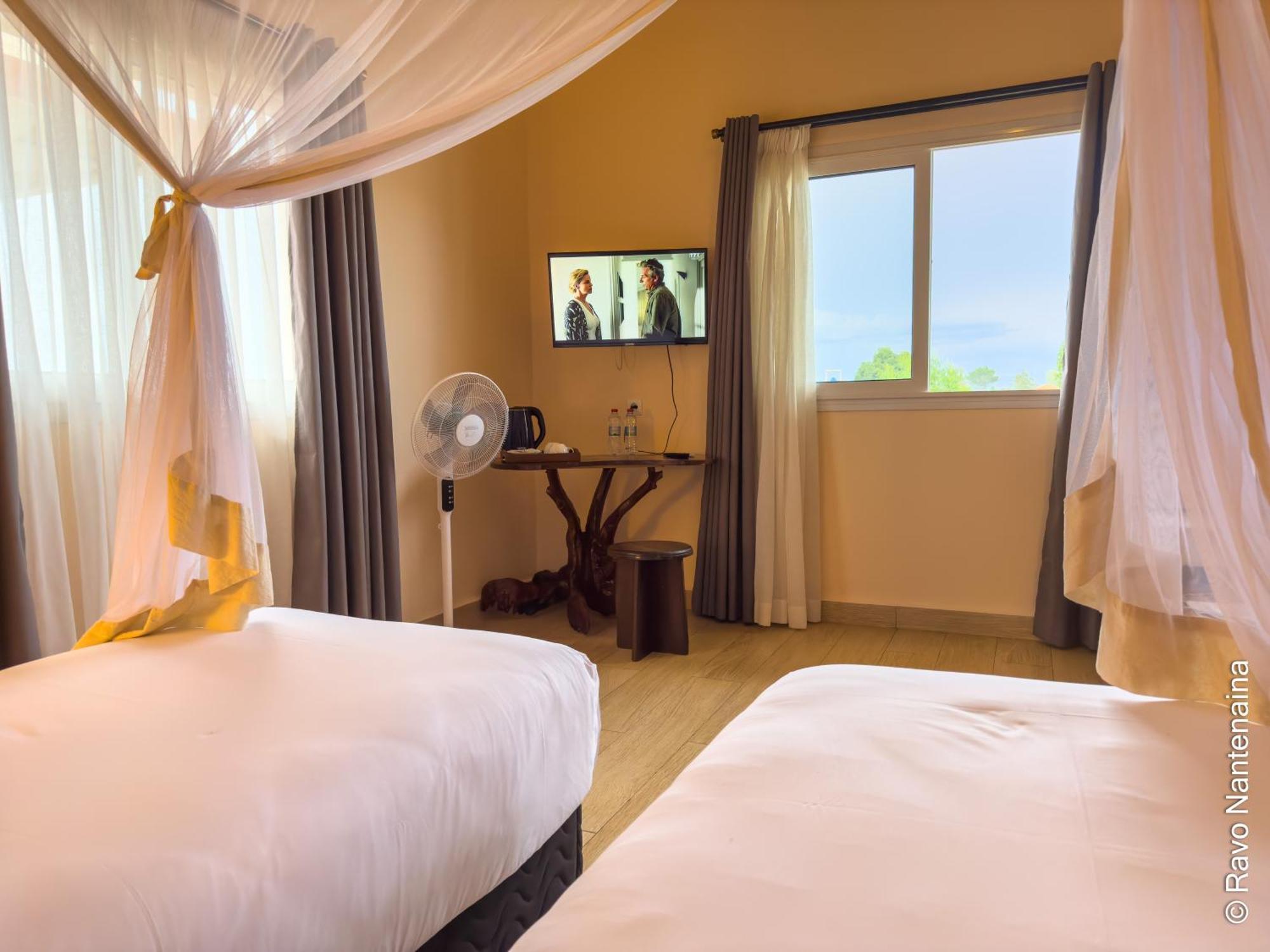 Bira Hotel Antsirabe Bagian luar foto