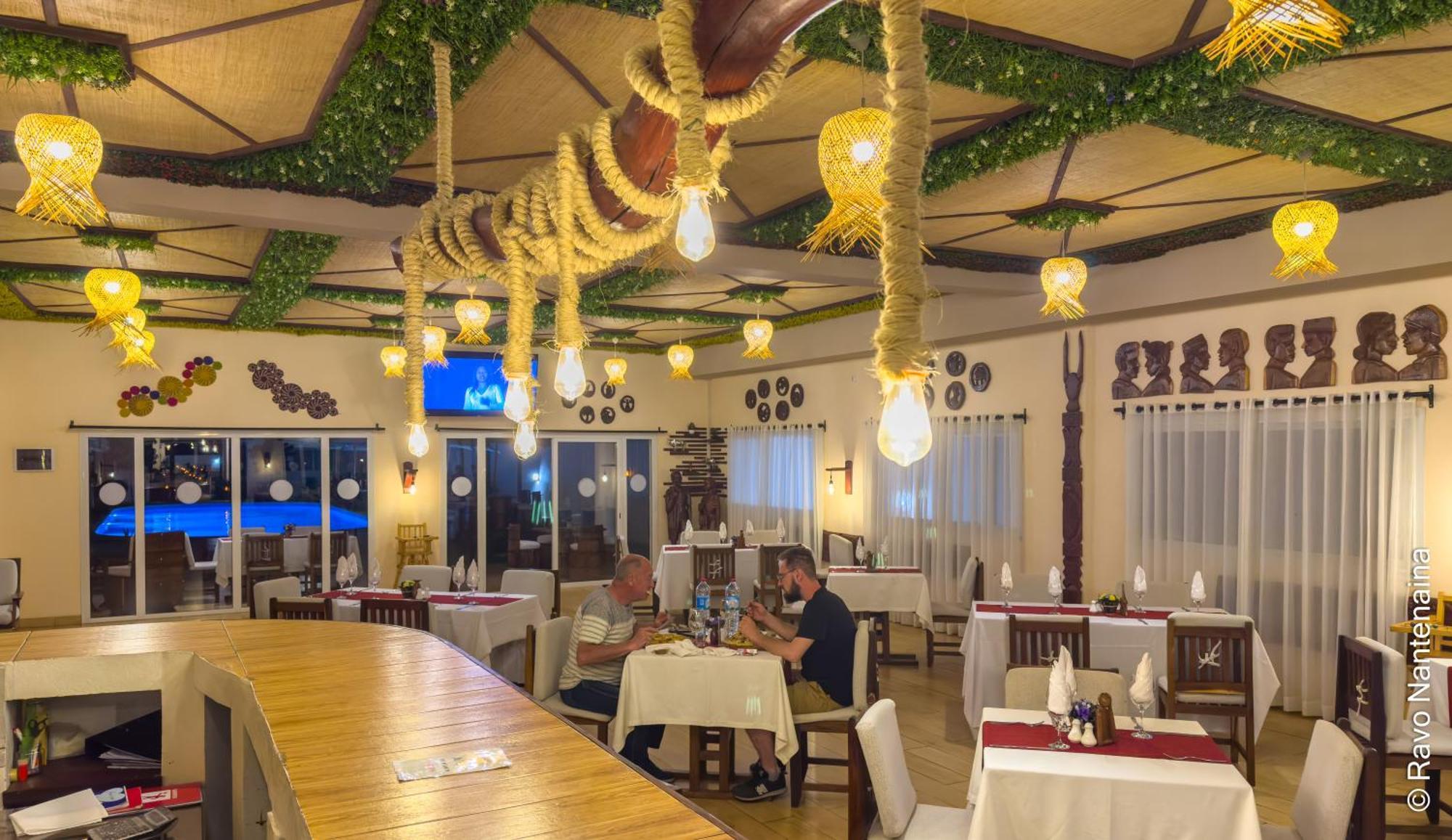 Bira Hotel Antsirabe Bagian luar foto