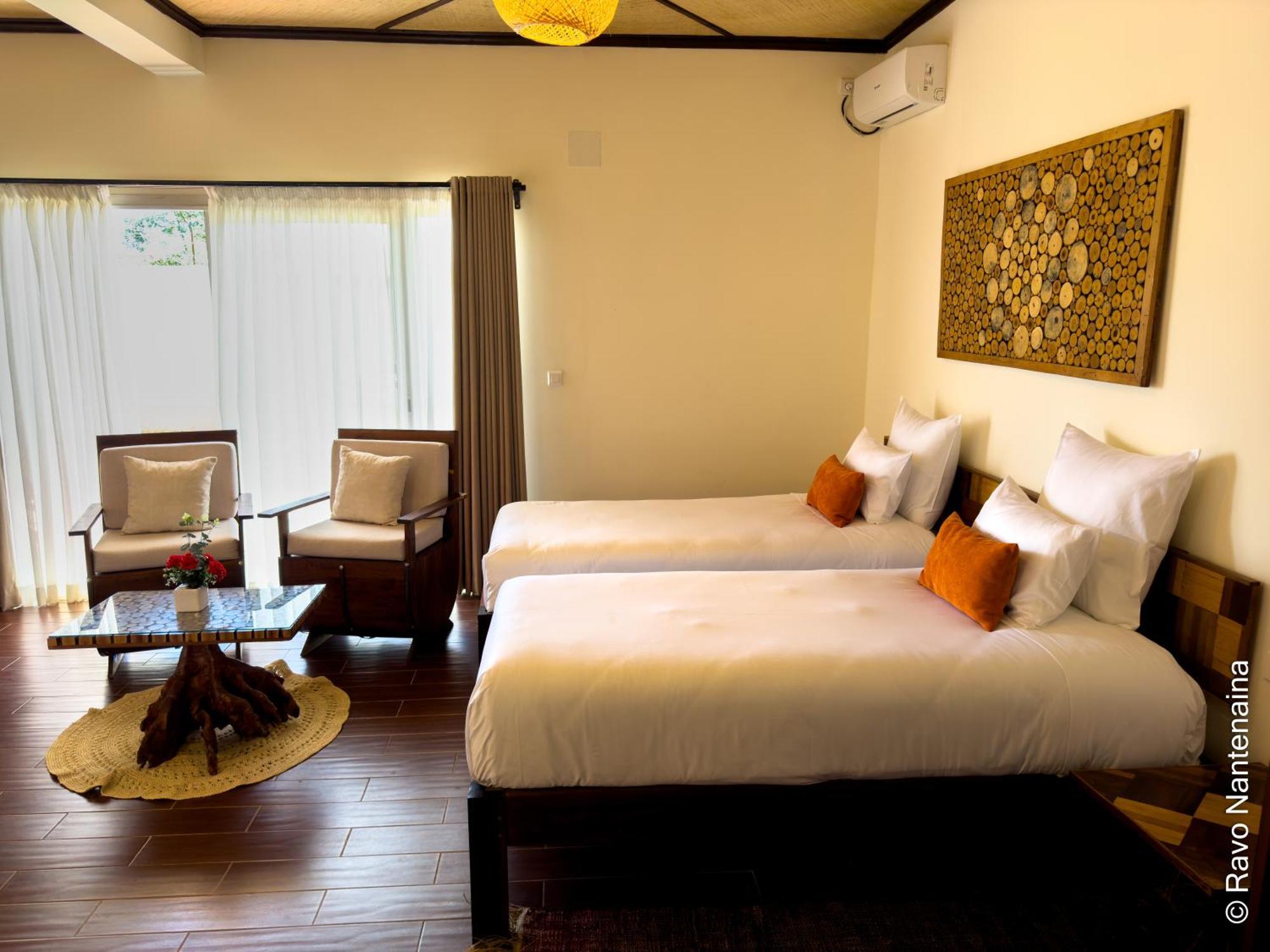 Bira Hotel Antsirabe Bagian luar foto