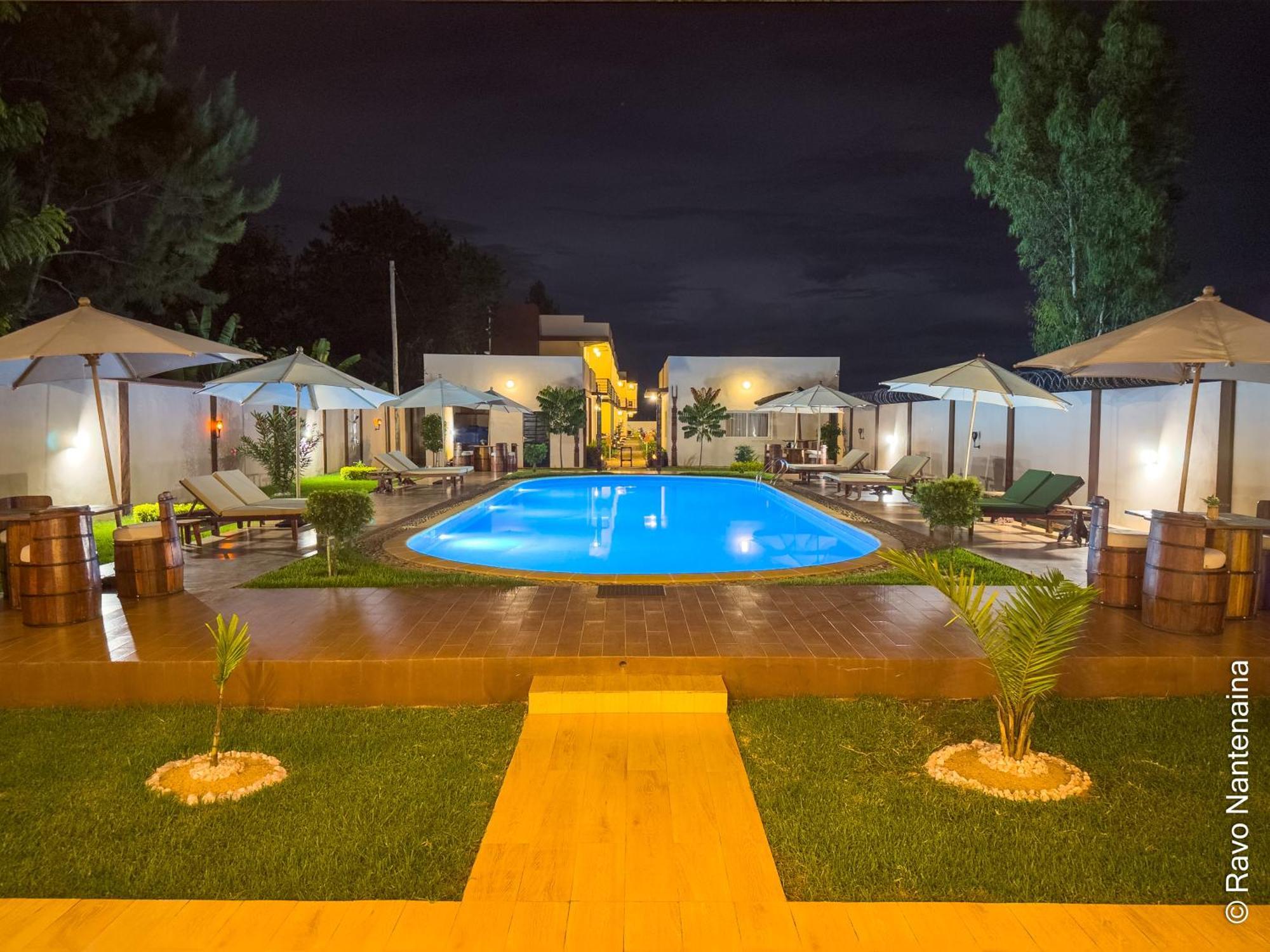 Bira Hotel Antsirabe Bagian luar foto