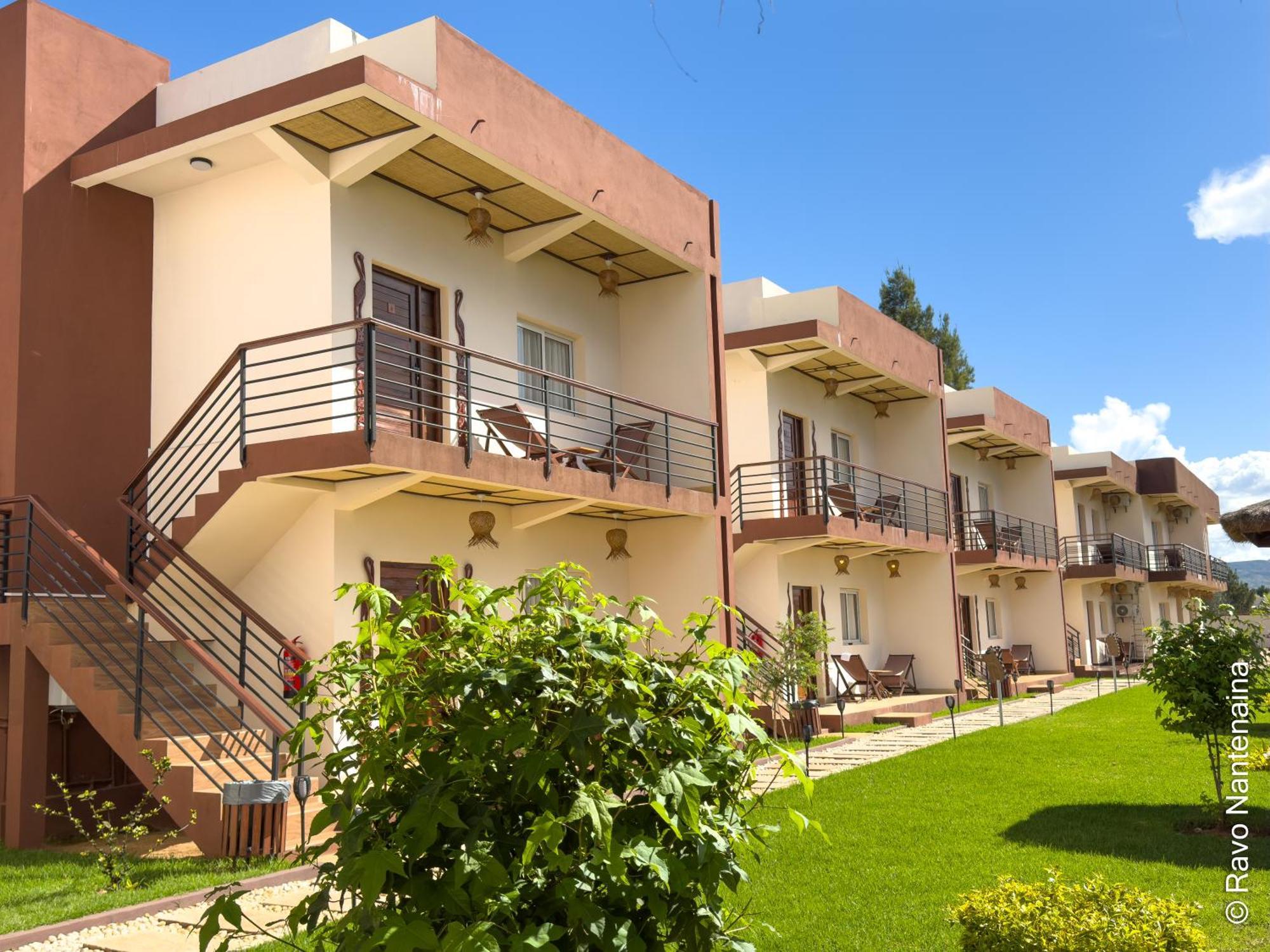 Bira Hotel Antsirabe Bagian luar foto